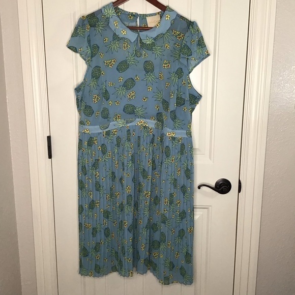 MODCLOTH Expansive Interests A-Line Pineapple Dress. - Picture 2 of 13